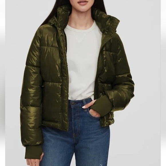 GAP Jackets & Blazers - NWT Women's GAP Olive Green Recycled Puffer Jacket